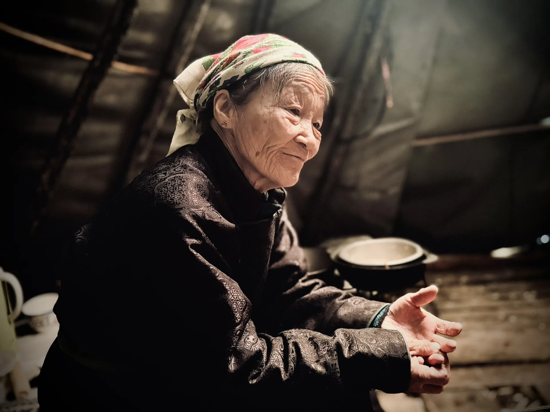 Reindeer herder in her yurt